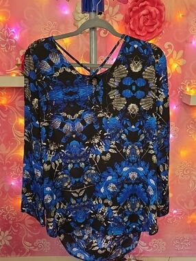 Express Black & Blue Floral Long-Sleeve Top